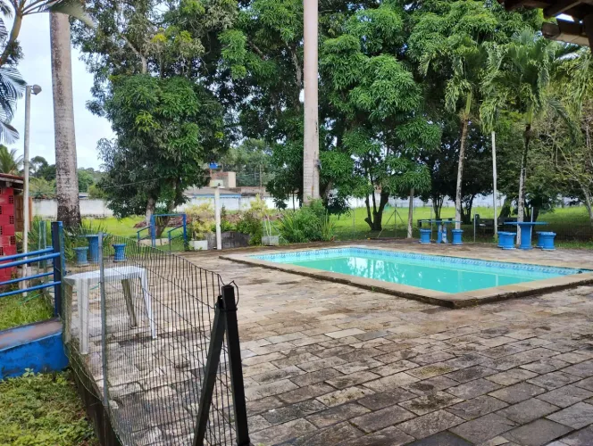 ótima chácara para fins comerciais: clínica de reabilitação, geriátrica entre outras.