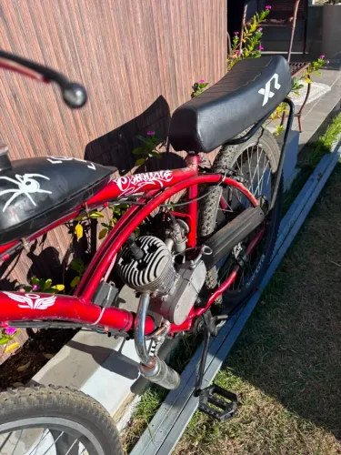 BICICLETA MOTORIZADA 77 *