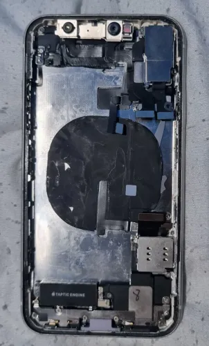 Carcaça de iPhone 11