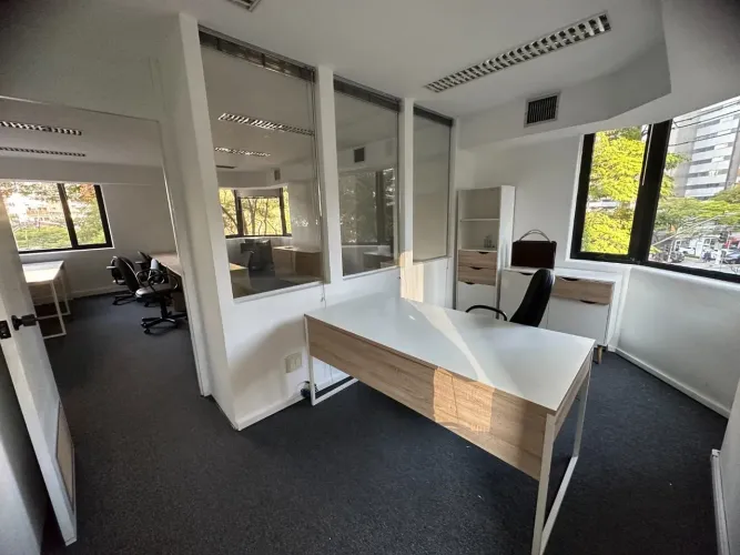 Conjunto para alugar, 140 m² por R$ 15.787/mês - Jardim Europa - São Paulo/SP