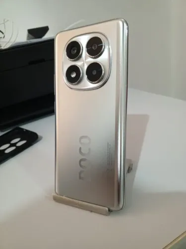 Poco X7 512GB 12 B RAM Rápido Android 16 Impecável Seminovo