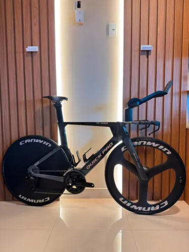 QUICK PRO TT ONE  Tamanho 56 L