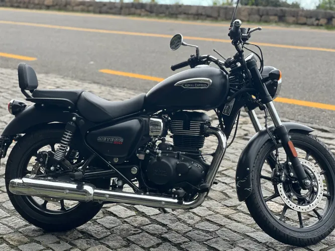 Oportunidade Moto Royal Meteor atrelar 350