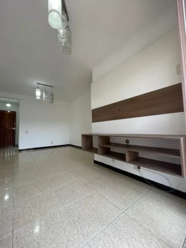 Nossa Senhora de Fátima| Em frente ao Shopping Manauara| 3 quartos | Modulados e climatiza