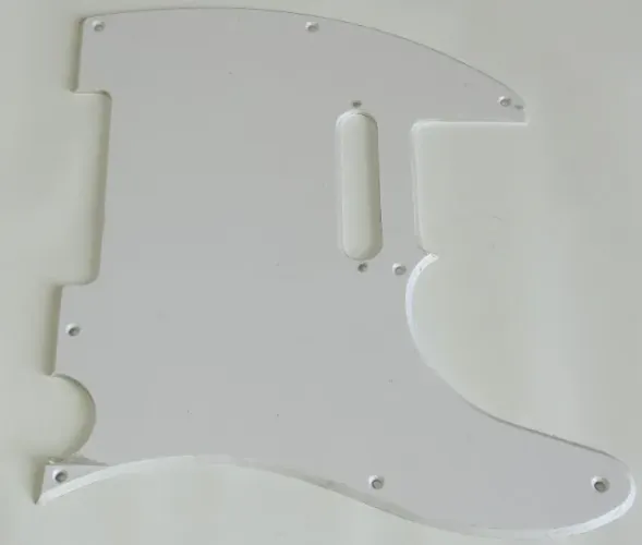 Telecaster Escudo Branco Espesso
