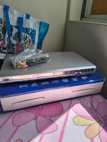 Aparelho de DVD D-max PD-1015