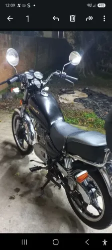 Intruder 125 única proprietária