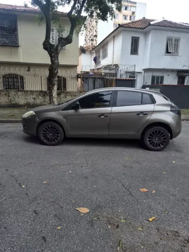 Fiat Bravo Absolute 1.8 Flex 16V 5P 2012