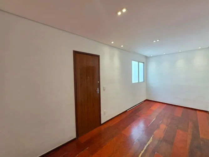 Apartamento à venda, 2 quartos, 1 suíte, 1 vaga, Buritis - Belo Horizonte/MG