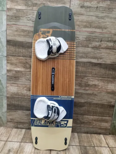Prancha bidirecional kitesurf blank force