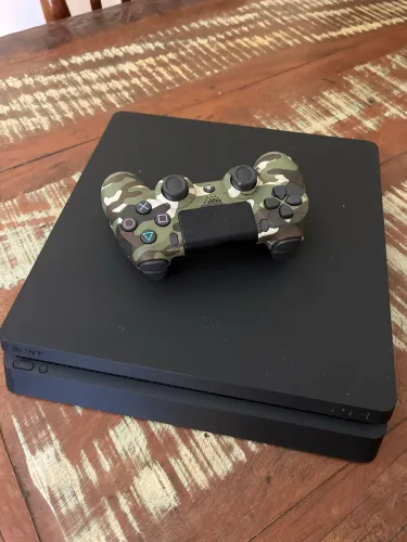 PS4