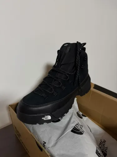 bota the north face glenclyffe preta 39