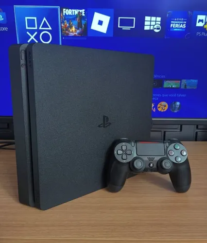PS4 Slim 1 TB semi novo 90 dias de garantia