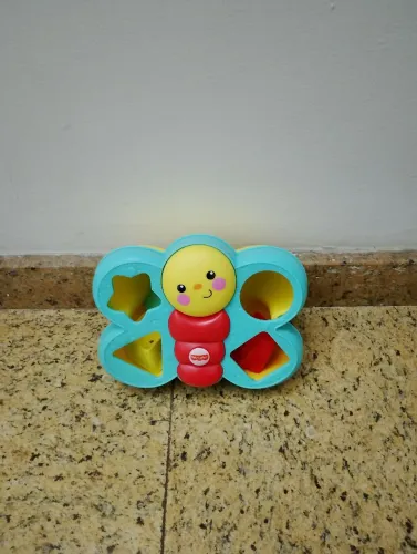 Brinquedo Fisher-Price Encaixa borboleta