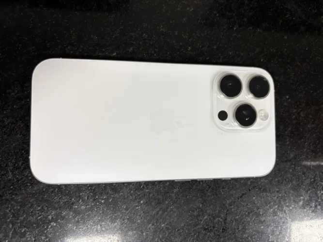 iPhone 16 pro - 128 gb 