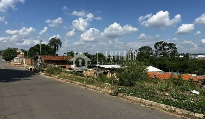 Lotes - Vila Maria - 360m² - R$ 75.000,00 (quitado e escriturado) - Asfalto, água e esgoto