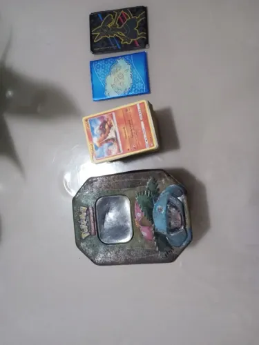 Vendo cartinhas colecionáveis pokémon 