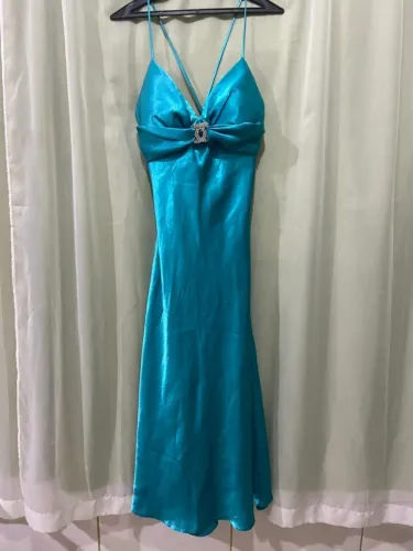 Vestido Longo de Cetim Tam'G