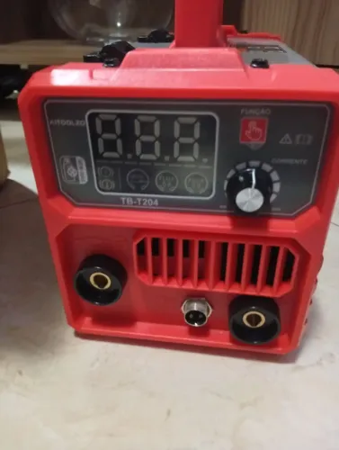 Máquina de solda 3x1