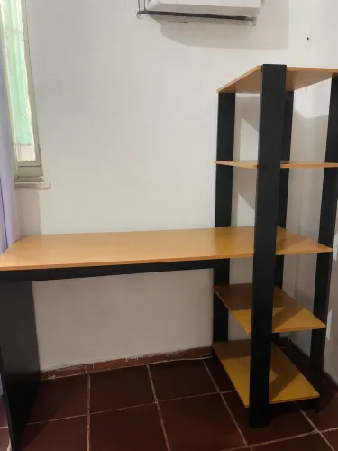 Escrivaninha 190,00