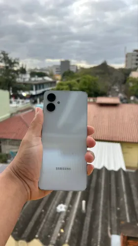 Samsung Galaxy A06 128GB - Impecável!