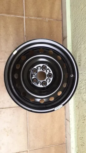 Roda para carro aro 15 com 5 furos 