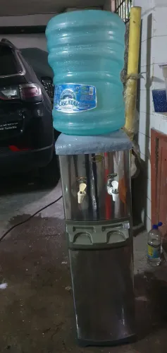 Bebedouro elétrico 