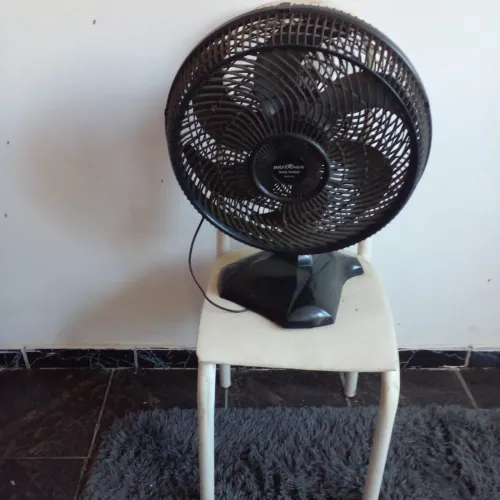 Vendo esse ventilador
