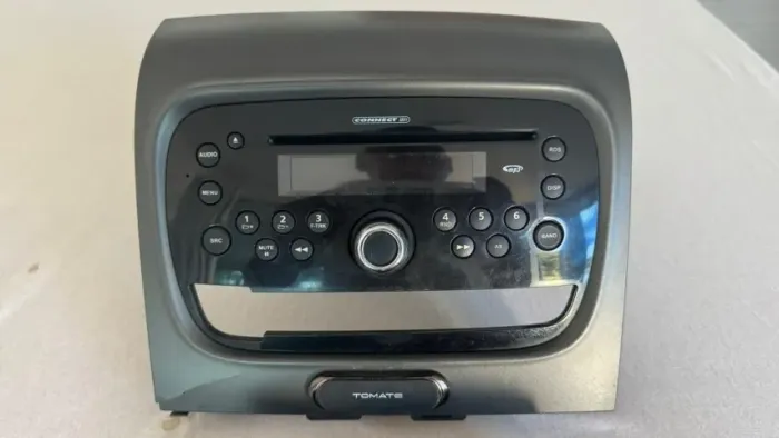 Radio Cd Player Fiat Ideia Adventure 2013