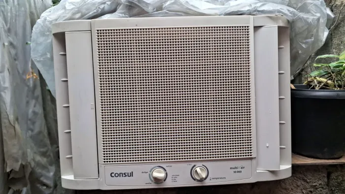 AR CONDICIONADO CONSUL 10000 BTUS SISTEMA DE REFRIGERAÇÃO ORIGINAL PERFEITO O VERANICO