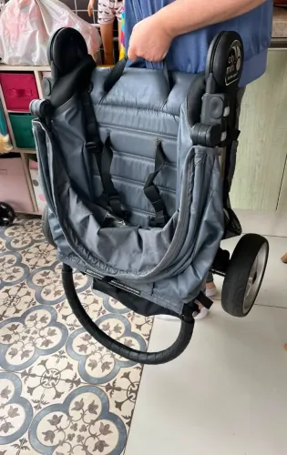 Carrinho de bebê