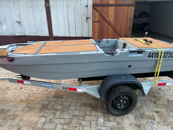 Milha Boat com Motor e carretinha