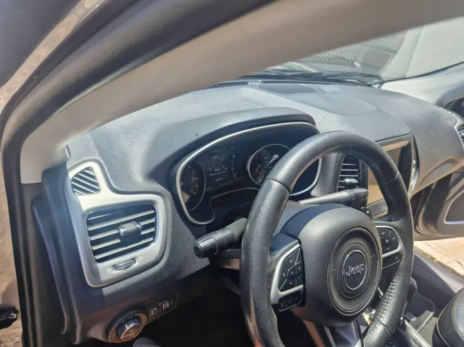 Jeep Compass Longitude 2.0 4X4 Dies. 16V Aut. 2019