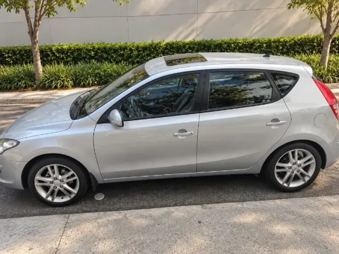 Hyundai I30 2.0 16V 145cv 5P Aut. 2012