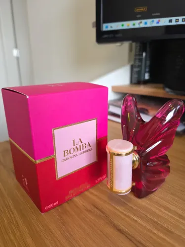 Perfume La Bomba Carolina Herrera 50ml