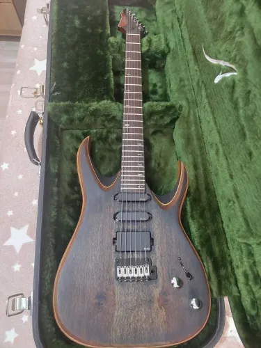 Guitarra Atlanti (luthier) com Captadores EMG