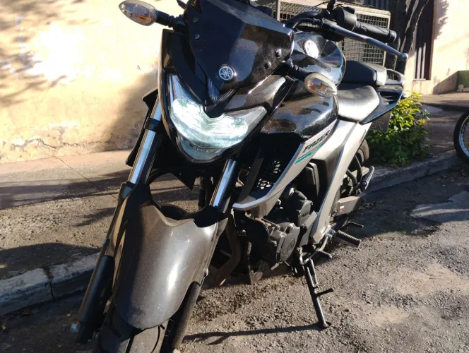 Fazer FZ/25 Oportunidade 16.500,00 ano 2021