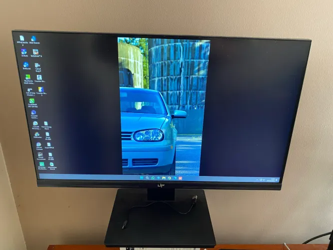 Monitor 24 UpGamer 100hz