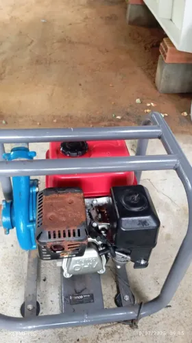 Motobomba a gasolina