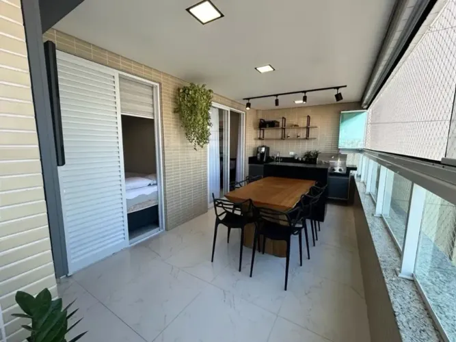 VENDA 03 DORM, 02 SUITES, 02 vagas de garagem no Canto do Forte - Praia Grande - SP