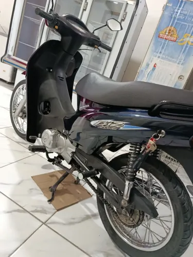 Biz 100 Es