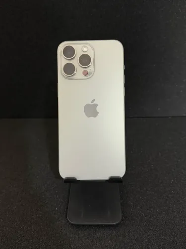 iPhone 15 pro Max 256 Silver