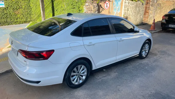Volkswagen Virtus 1.6 MSI Flex 16V 5P Mec. 2021