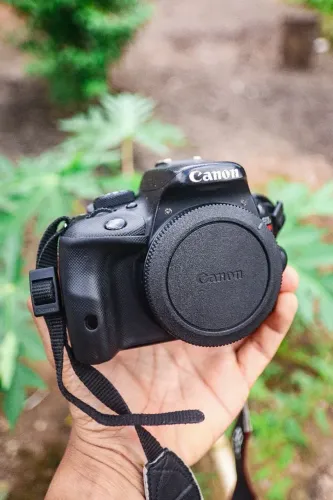 CANON SL1 (100d) câmera digital PRA VENDER LOGO