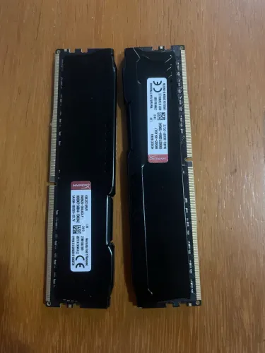 2 Memória Kingston HyperX Fury, 8GB, 3200MHz, DDR4, CL18, Black - HX432C18FB2/8