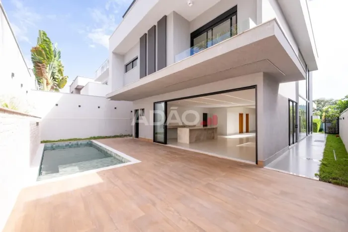 Casa no Jardins Valência | 5 Suítes | 1 Suíte Térrea | Piscina Aquecida