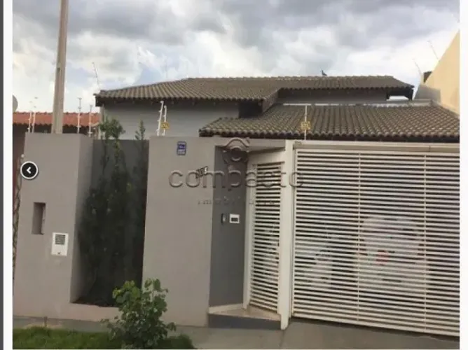 VENDE-SE Casa MARAVILHOSA 3Q c/ suíte!