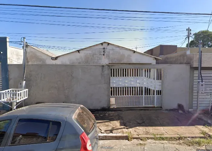 Casa no Parque Cuiabá com 03 quartos