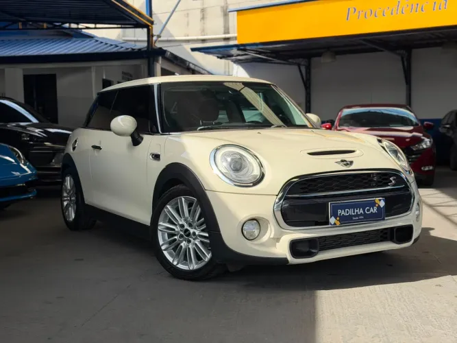 Mini Cooper S 2.0 Turbo 16V 3P Mec. 2015