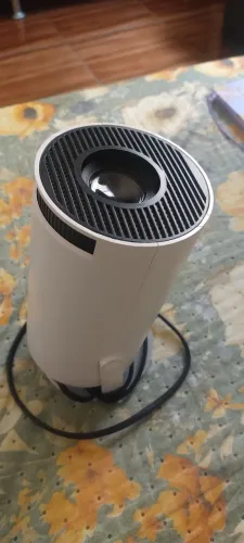 PROJETOR PORTATIL HY300
